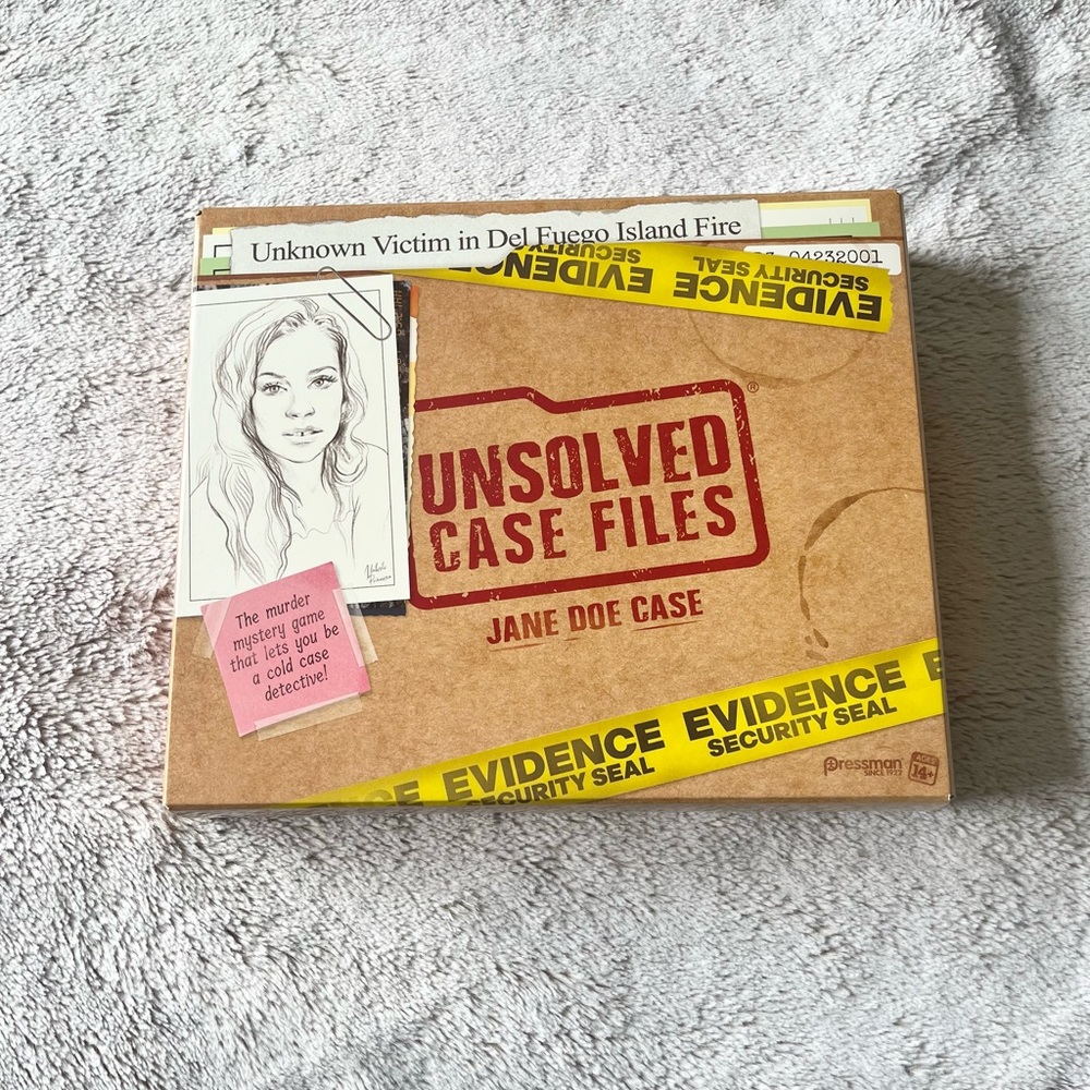 Unsolved Case Files: Jane Doe Mystery Board Game